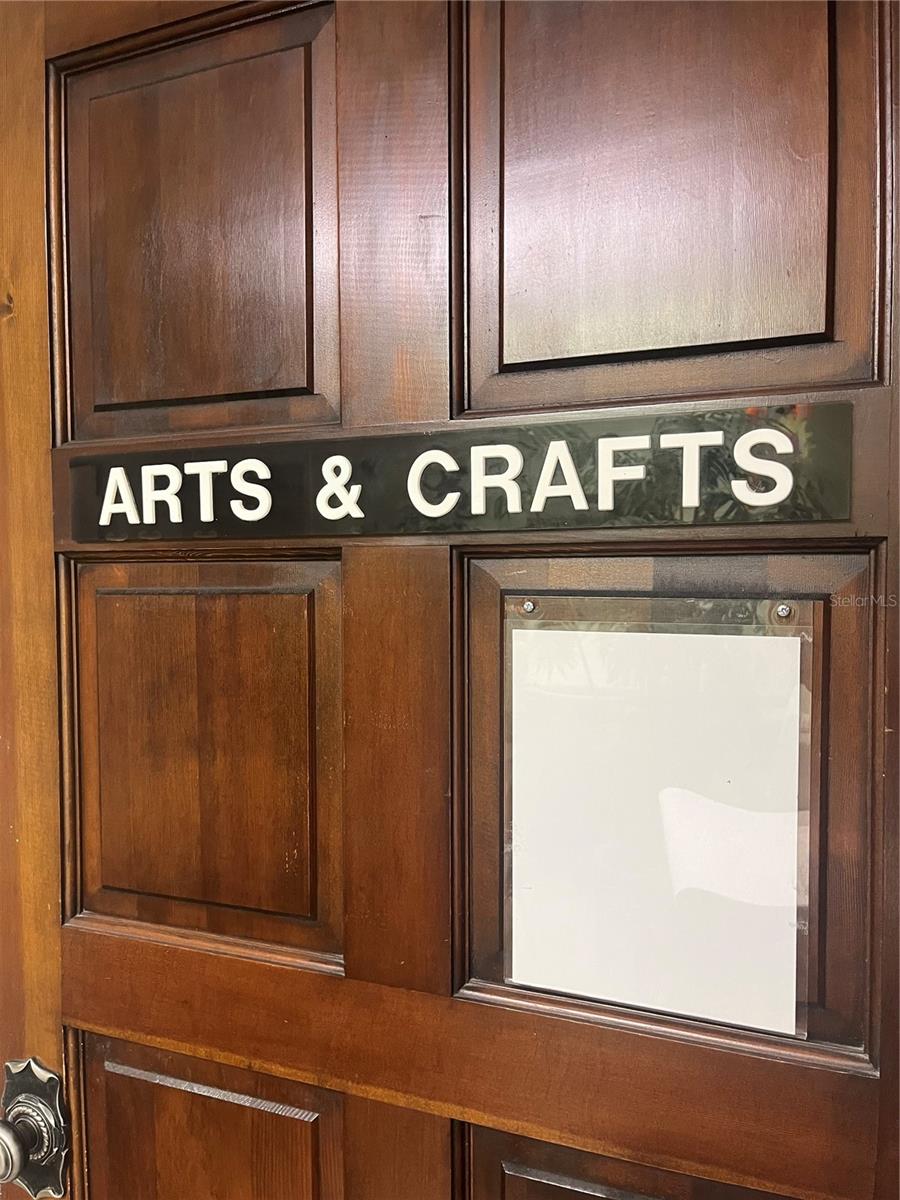 Image 17 of 25 For 10038 62nd Terrace N 23