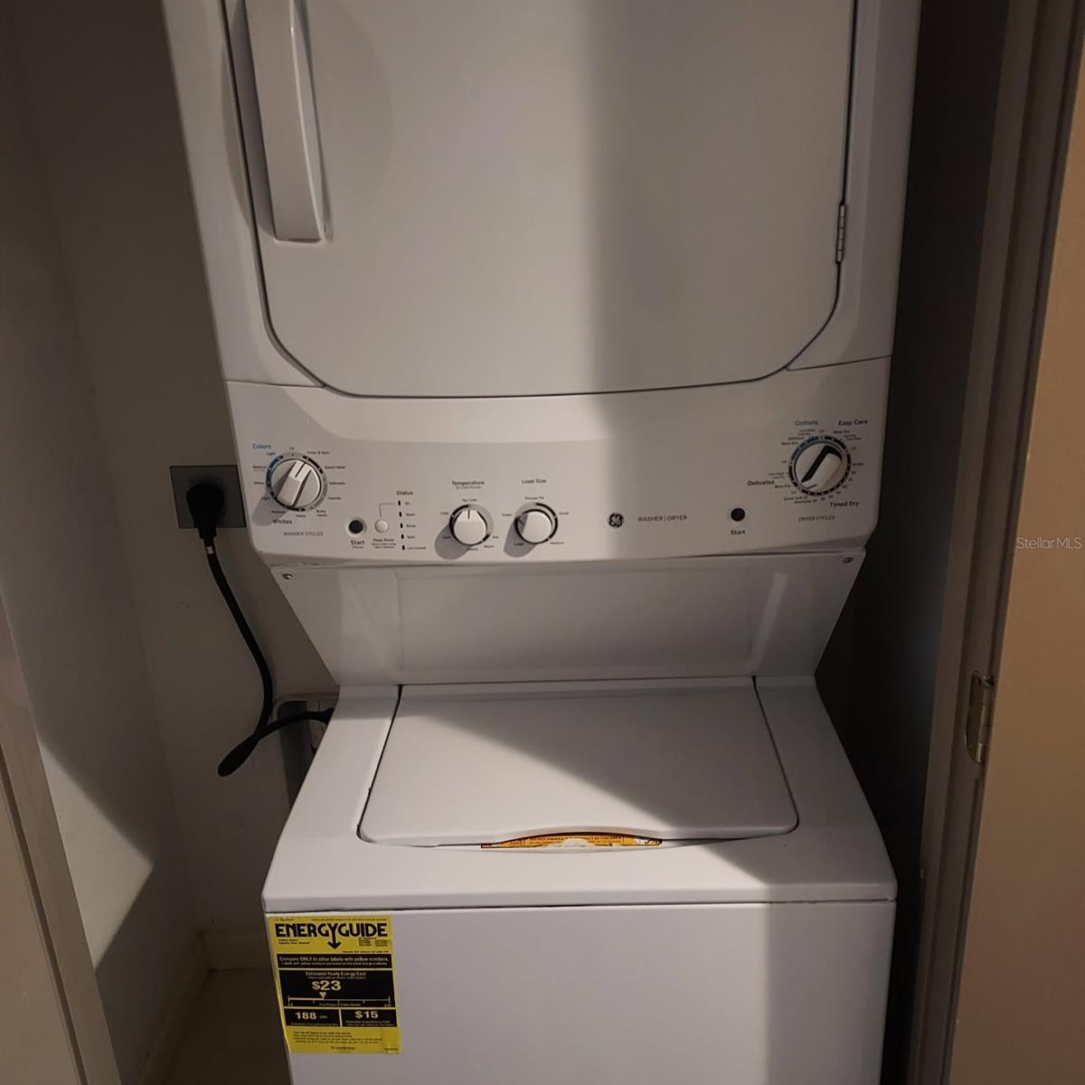 Image 14 of 15 For 5611 Sherwood Avenue 1