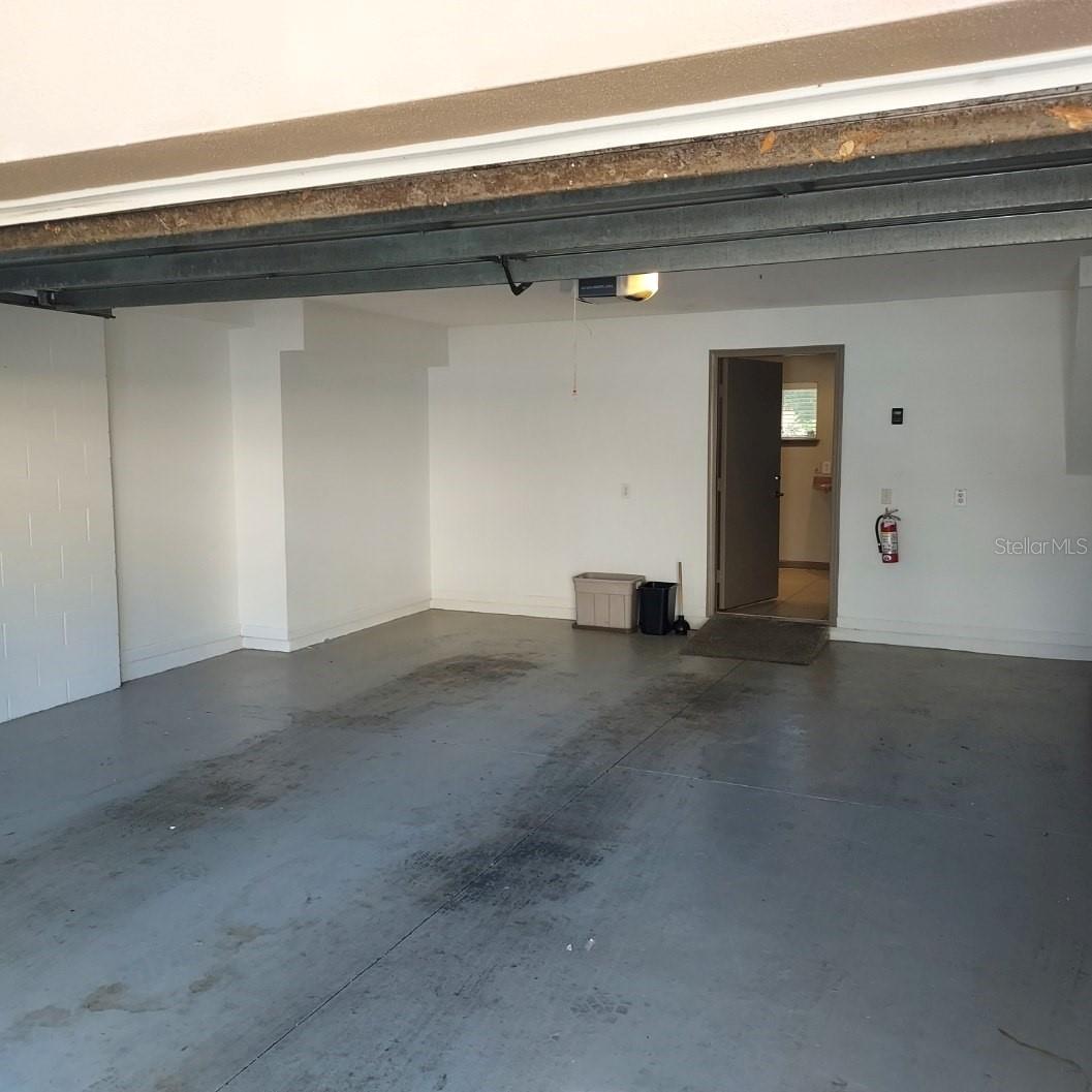 Image 15 of 15 For 5611 Sherwood Avenue 1