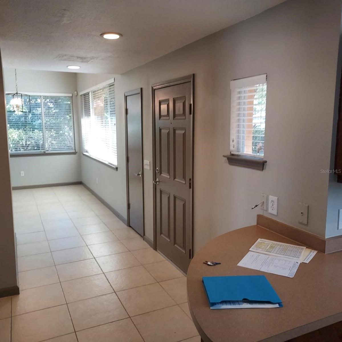 Image 5 of 15 For 5611 Sherwood Avenue 1