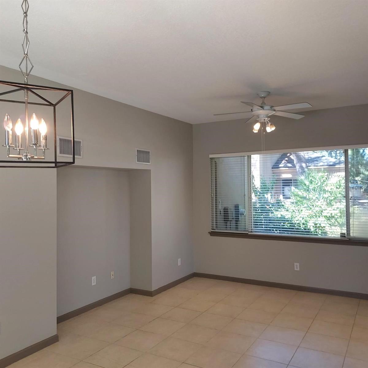 Image 6 of 15 For 5611 Sherwood Avenue 1