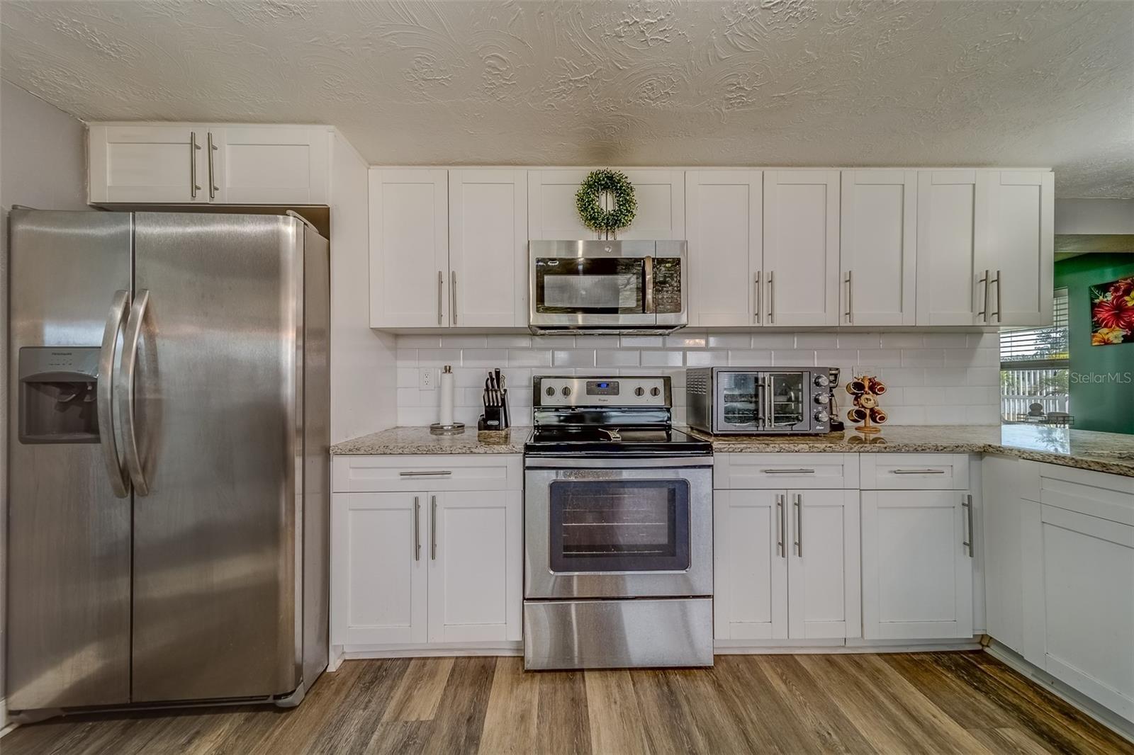 Image 12 of 64 For 2646 Albion Street