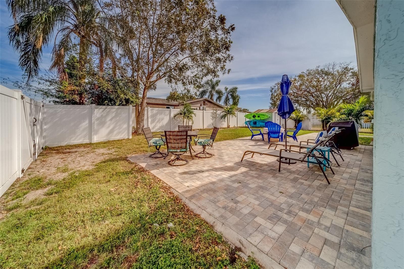 Image 41 of 64 For 2646 Albion Street