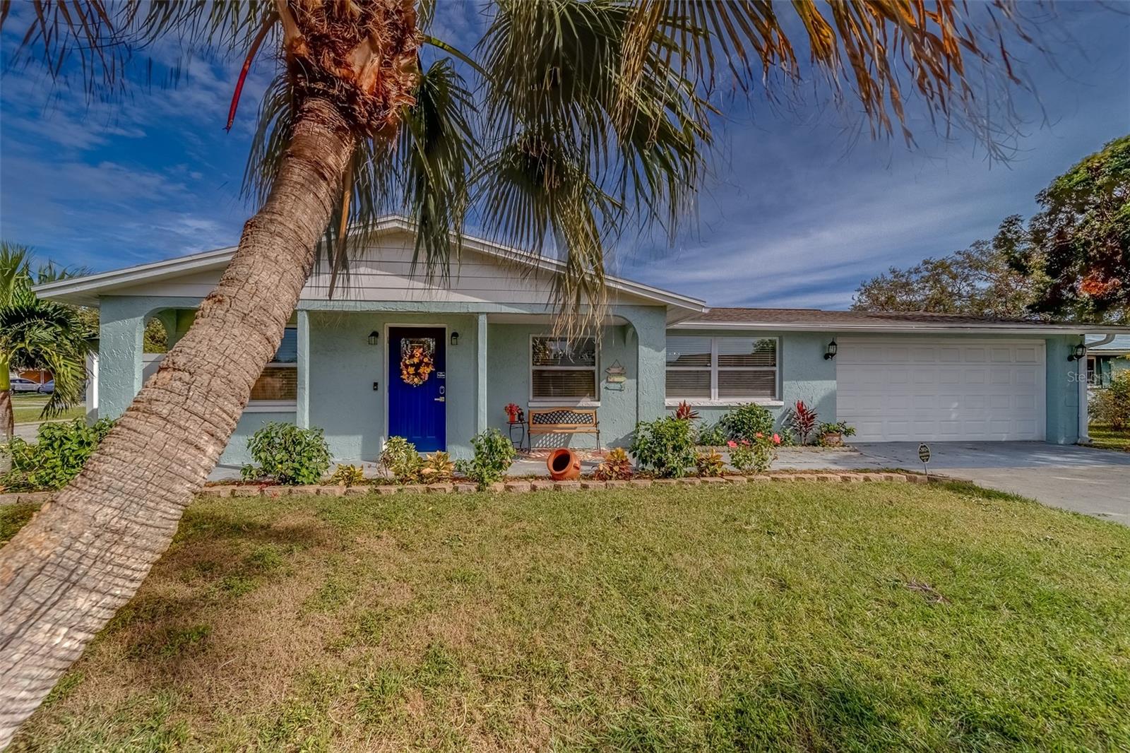 Image 51 of 64 For 2646 Albion Street