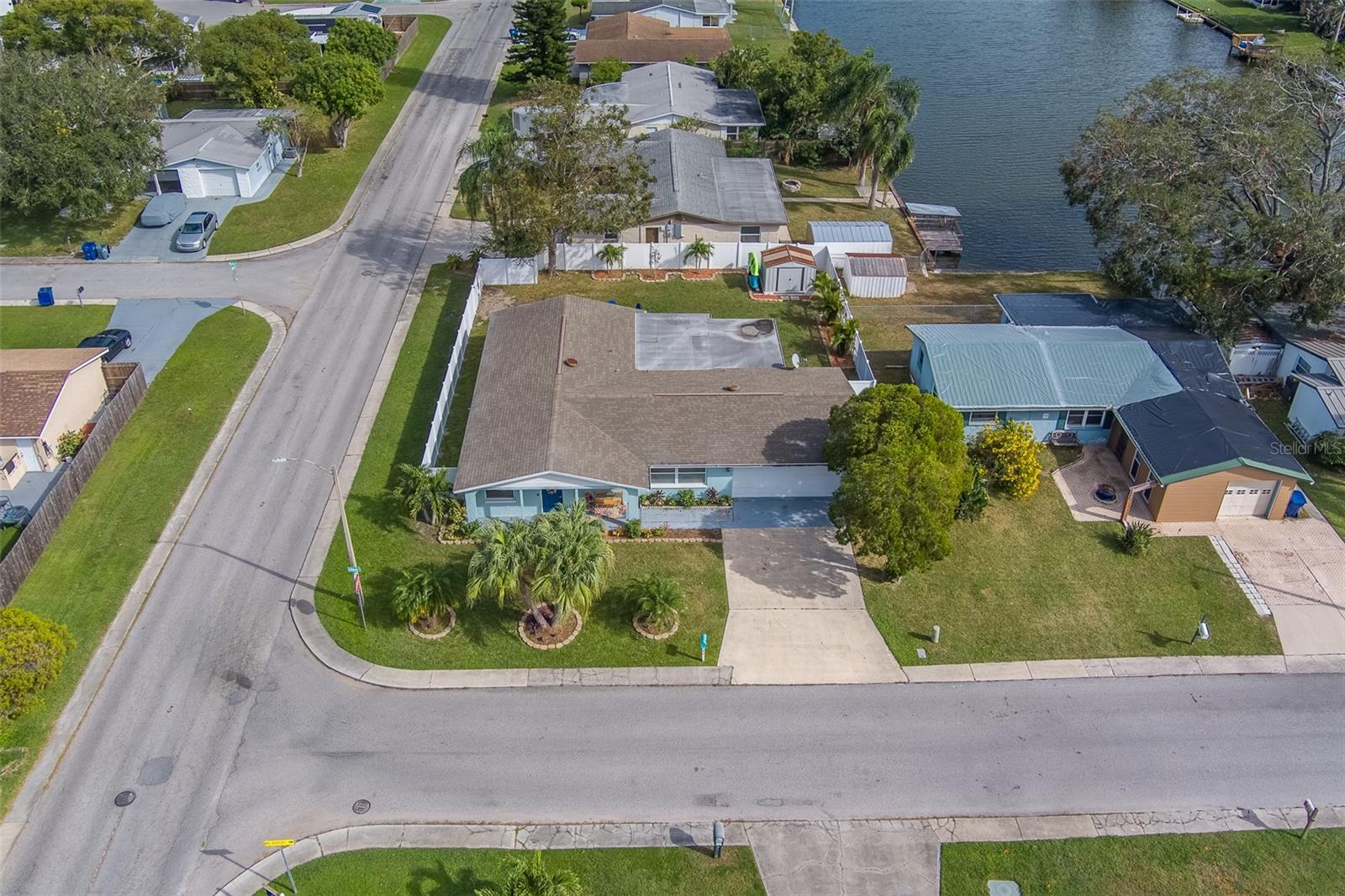 Image 56 of 64 For 2646 Albion Street