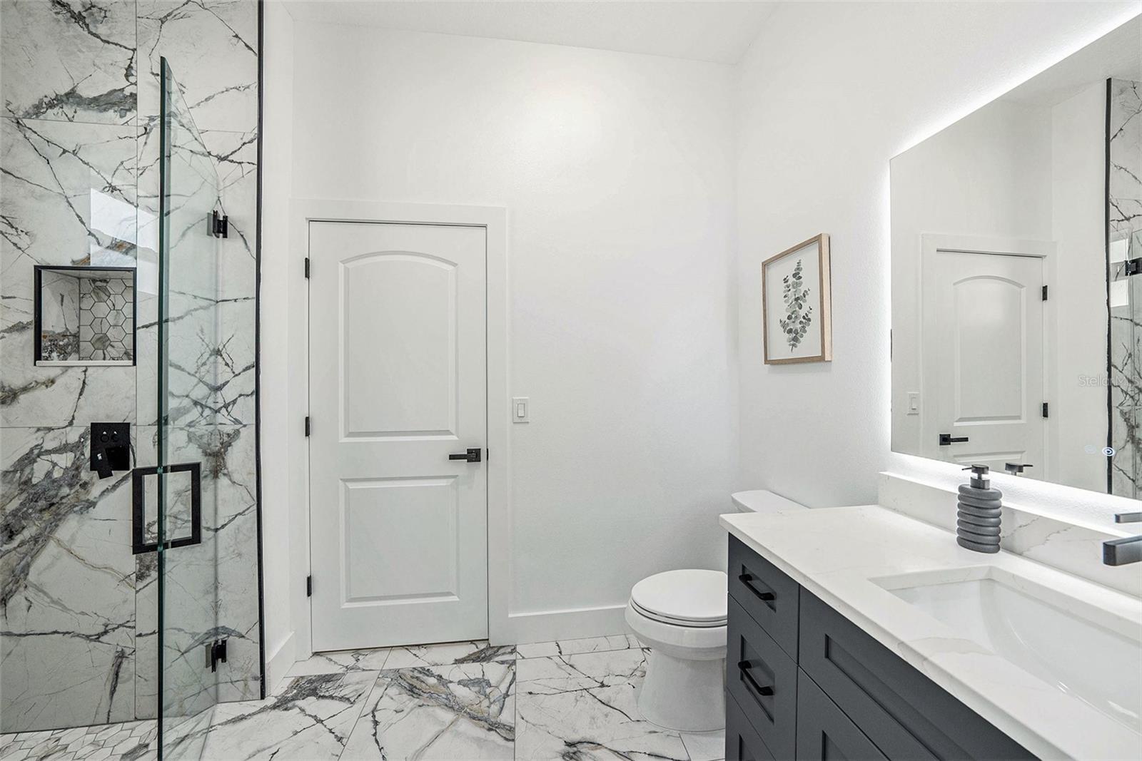 Image 20 of 39 For 1730 30th Street S