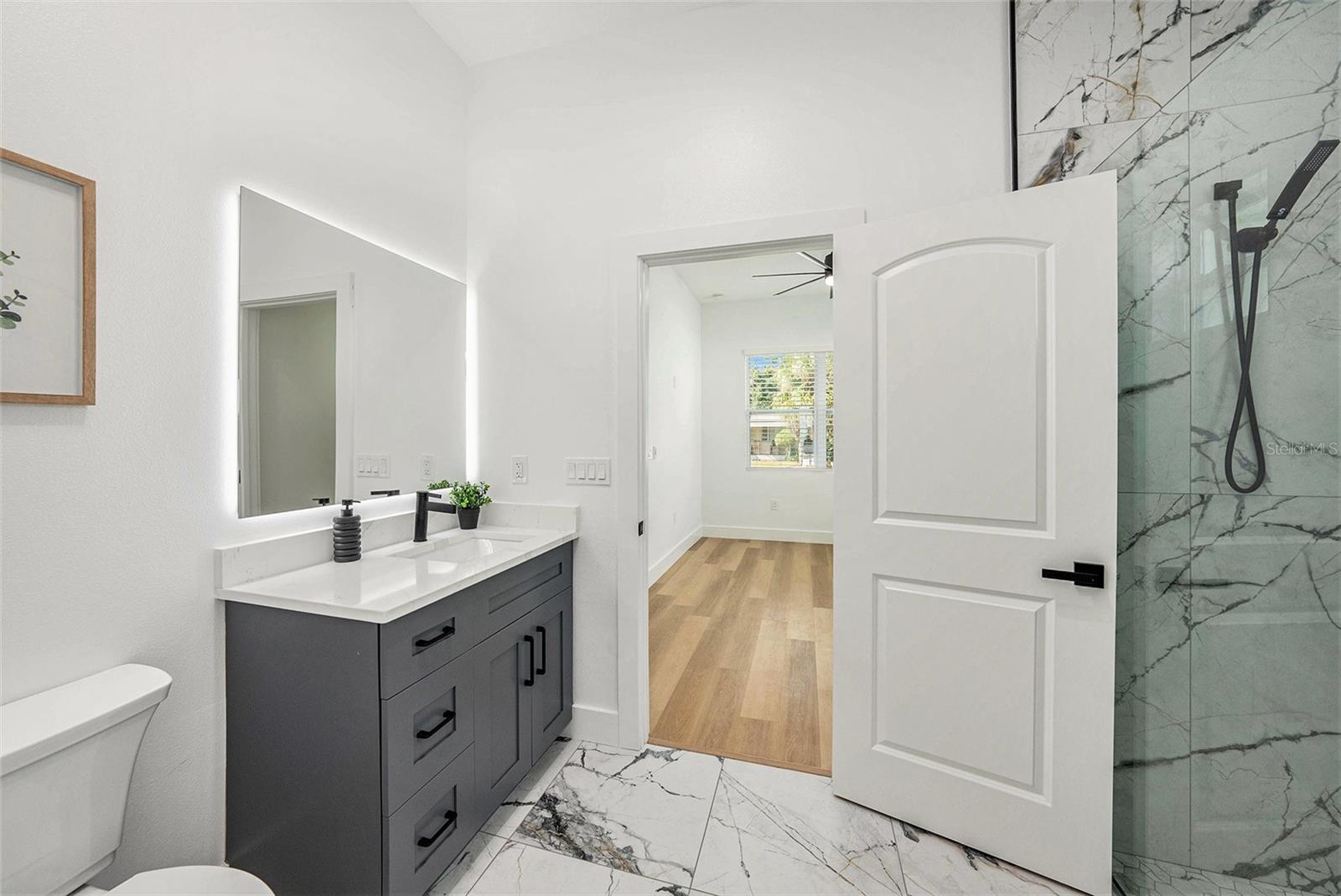 Image 22 of 39 For 1730 30th Street S