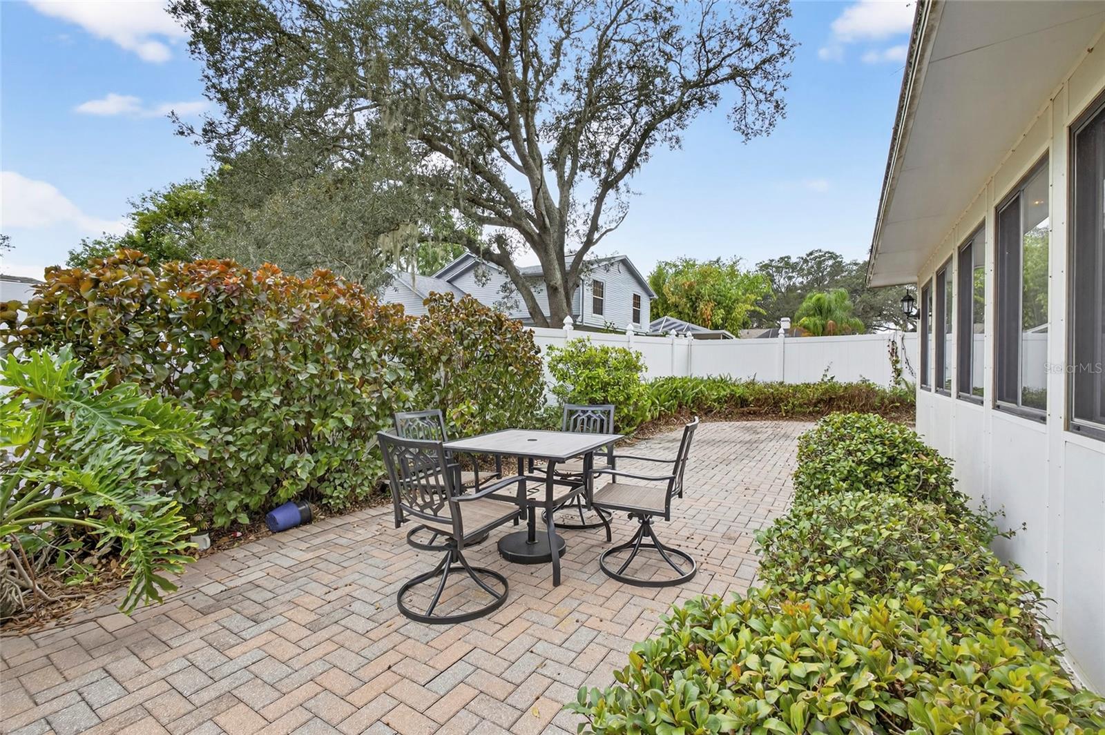 Image 22 of 30 For 6317 113th Avenue