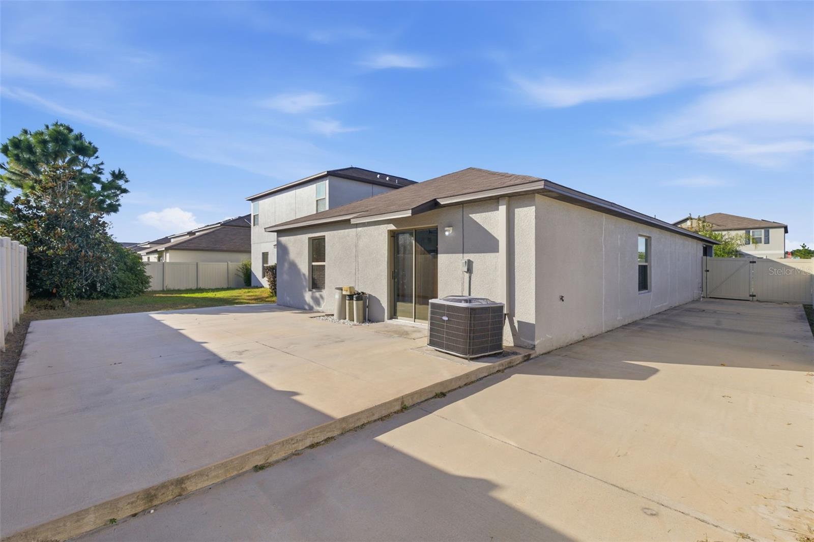 Image 19 of 48 For 10239 Bright Crystal Avenue