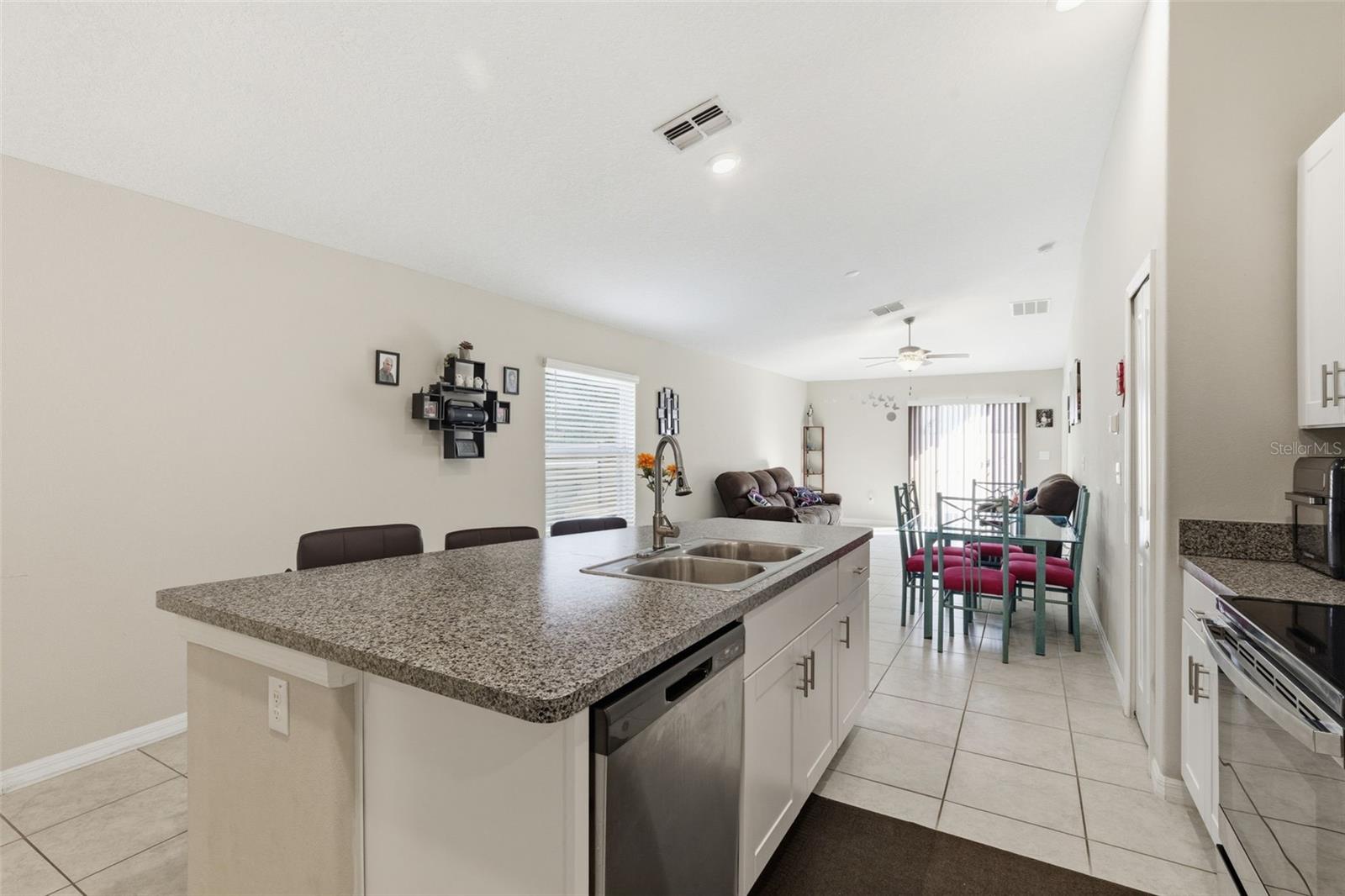 Image 32 of 48 For 10239 Bright Crystal Avenue