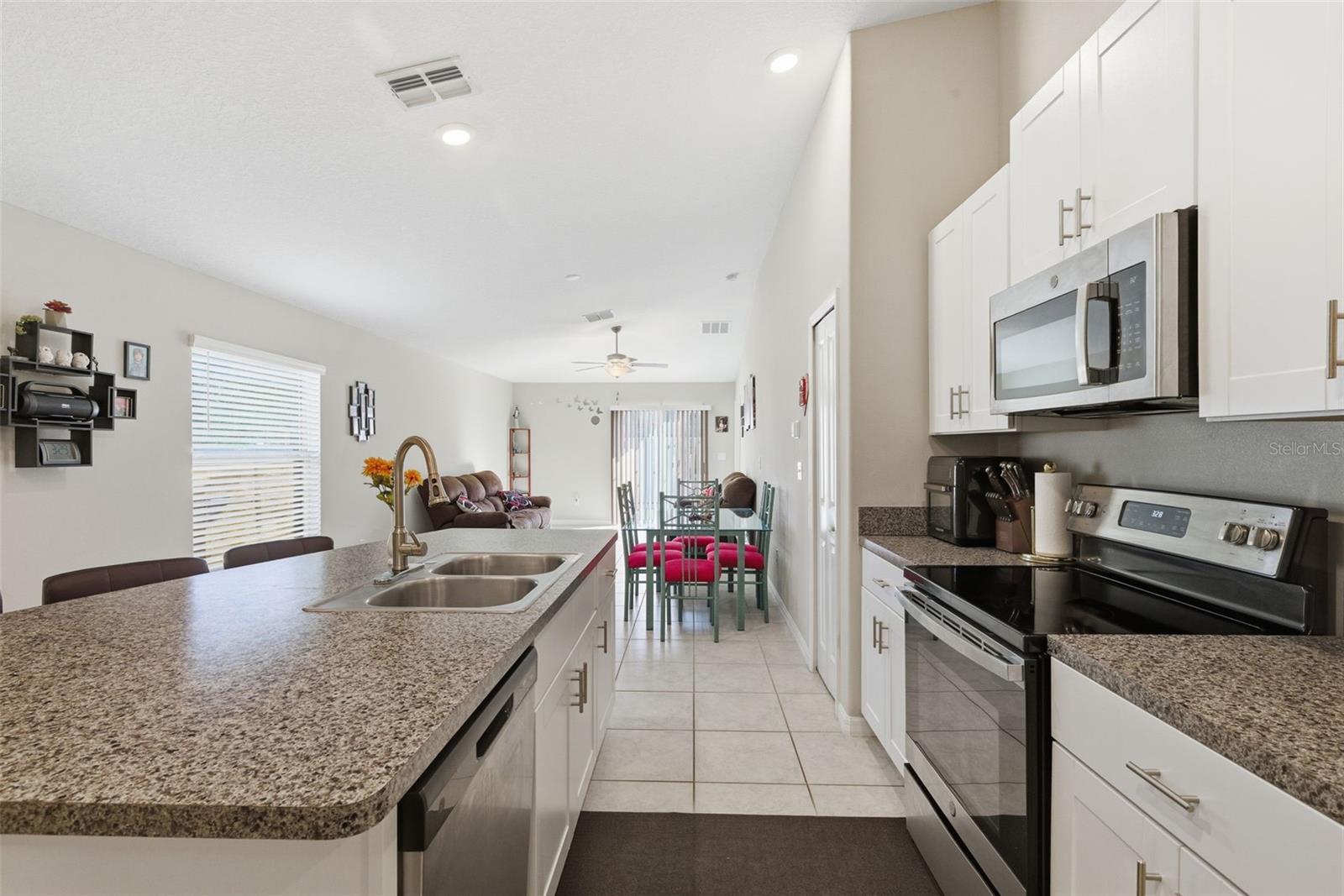 Image 33 of 48 For 10239 Bright Crystal Avenue