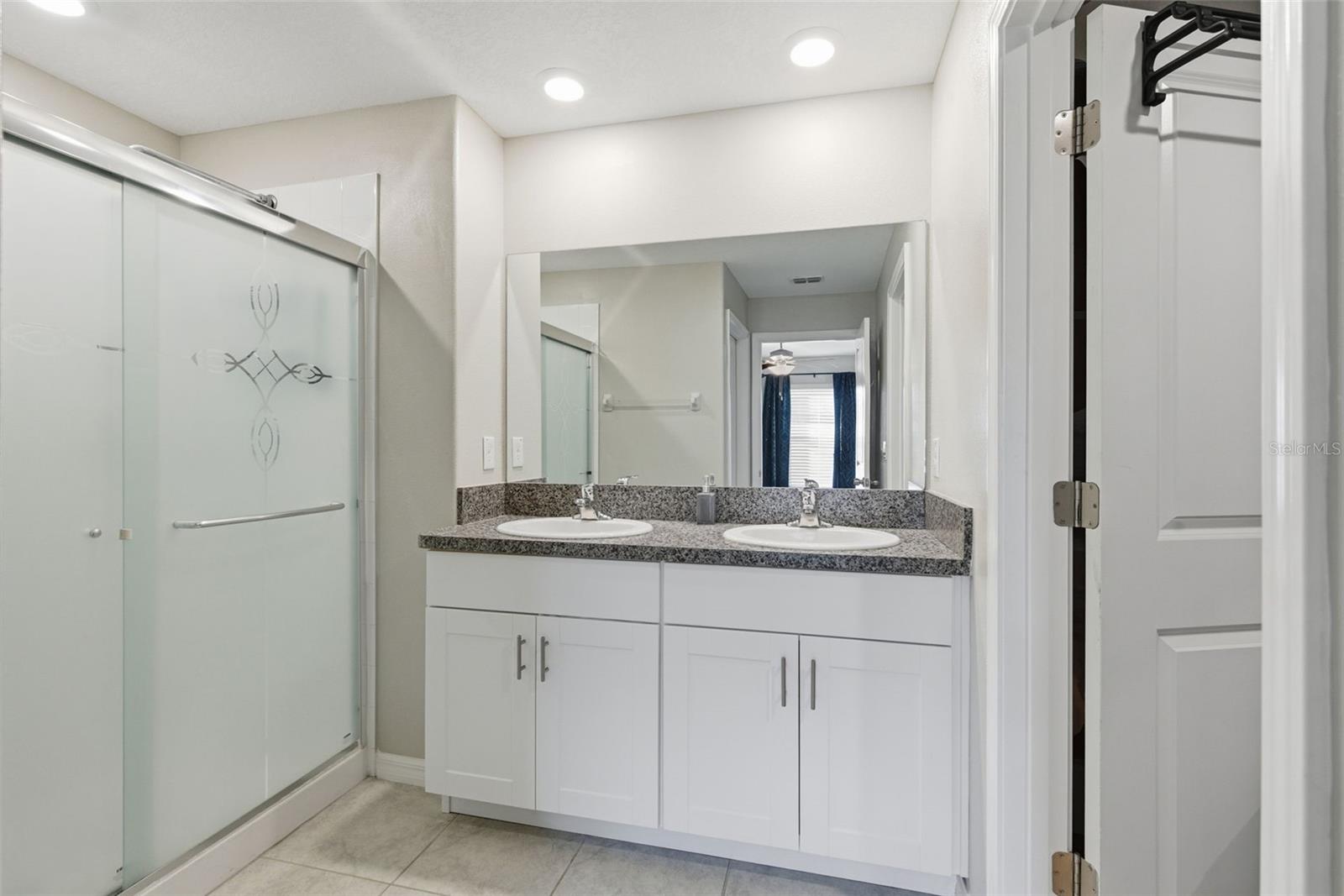 Image 44 of 48 For 10239 Bright Crystal Avenue