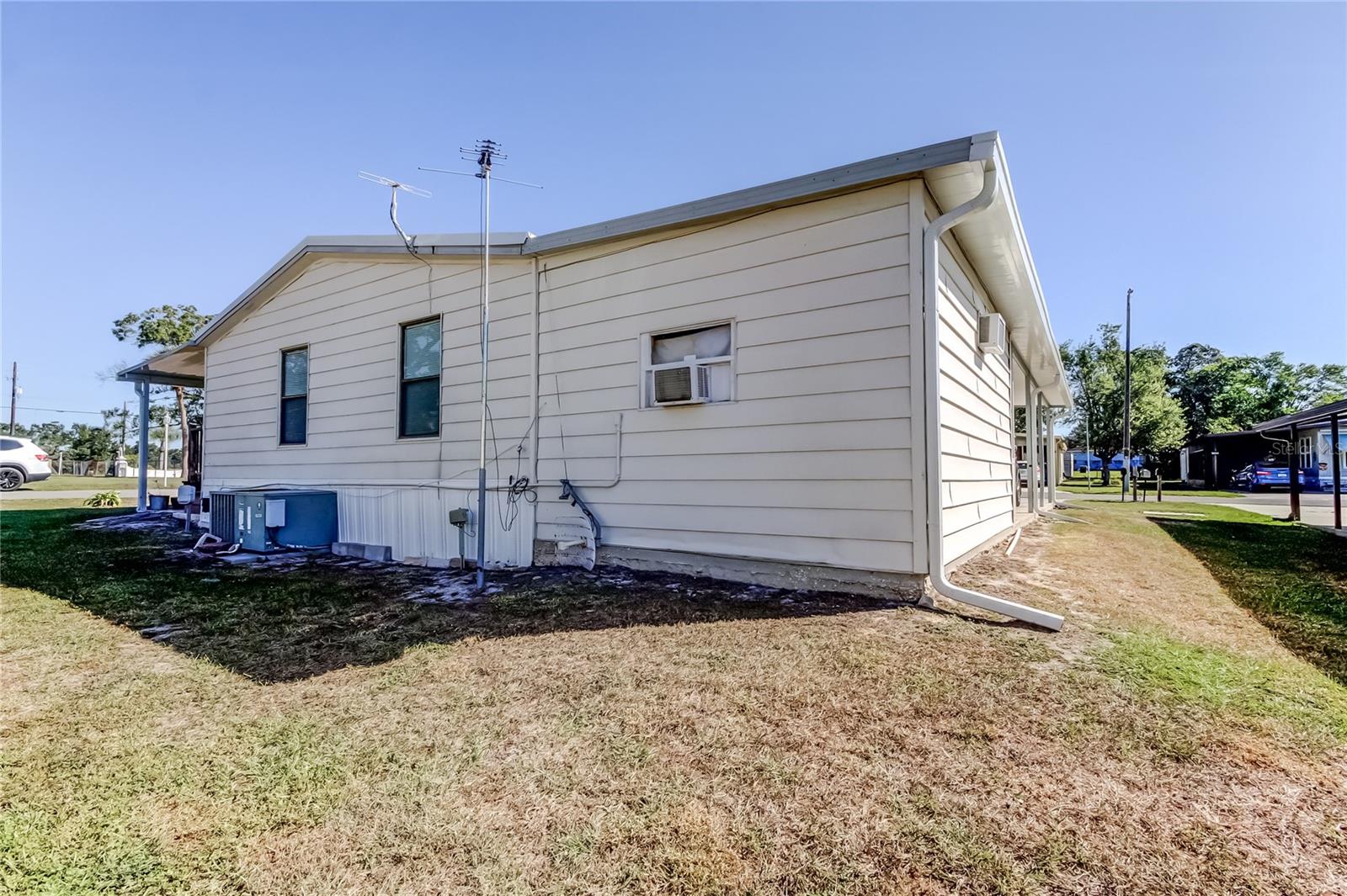 Image 45 of 58 For 10151 Hamp Drive