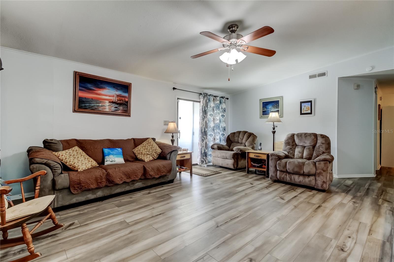 Image 7 of 58 For 10151 Hamp Drive