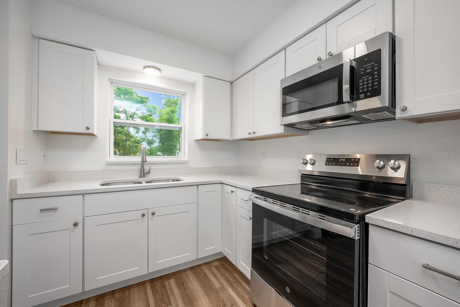 Image 11 of 47 For 109 Magnolia Avenue