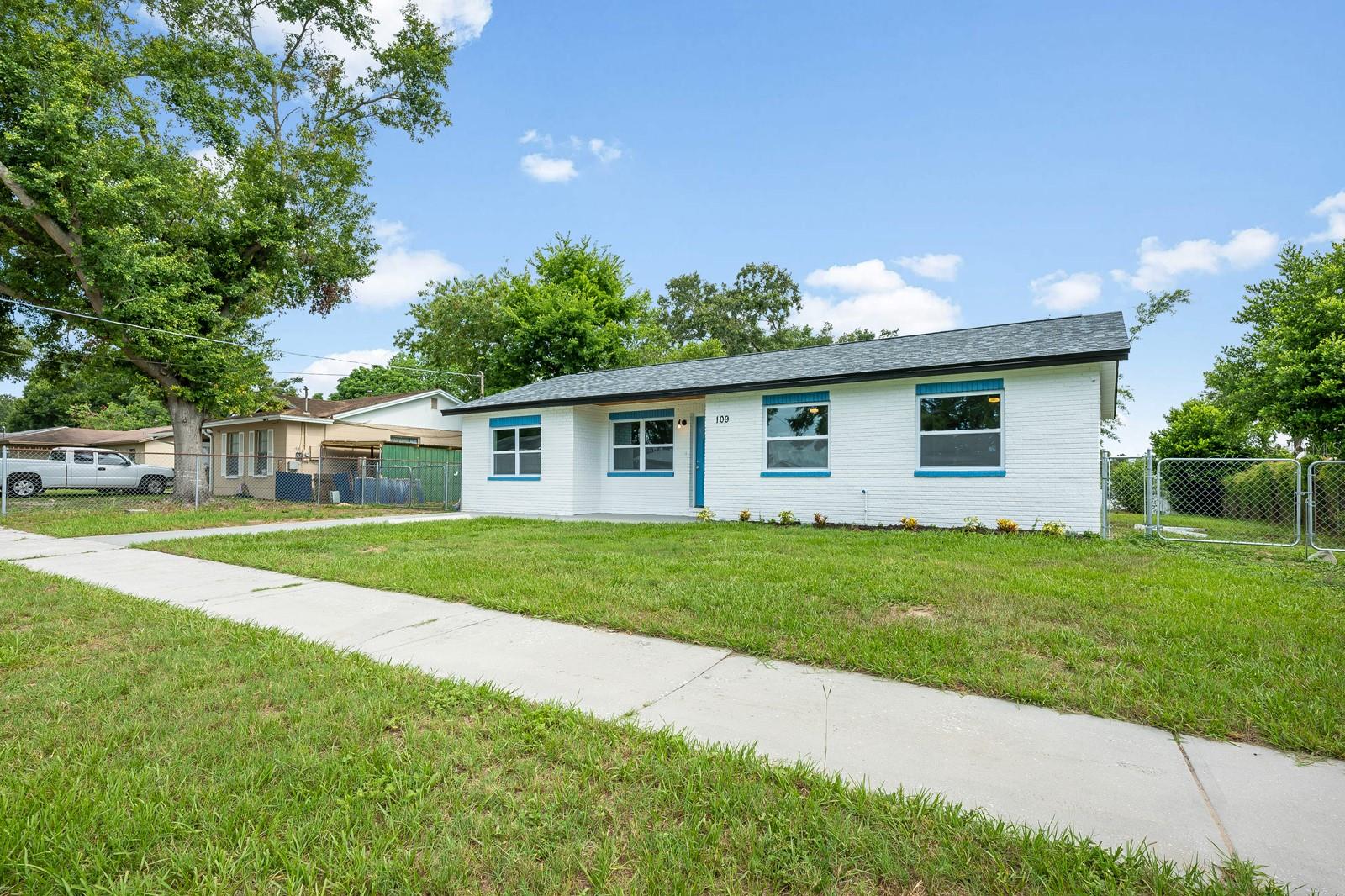 Image 24 of 47 For 109 Magnolia Avenue