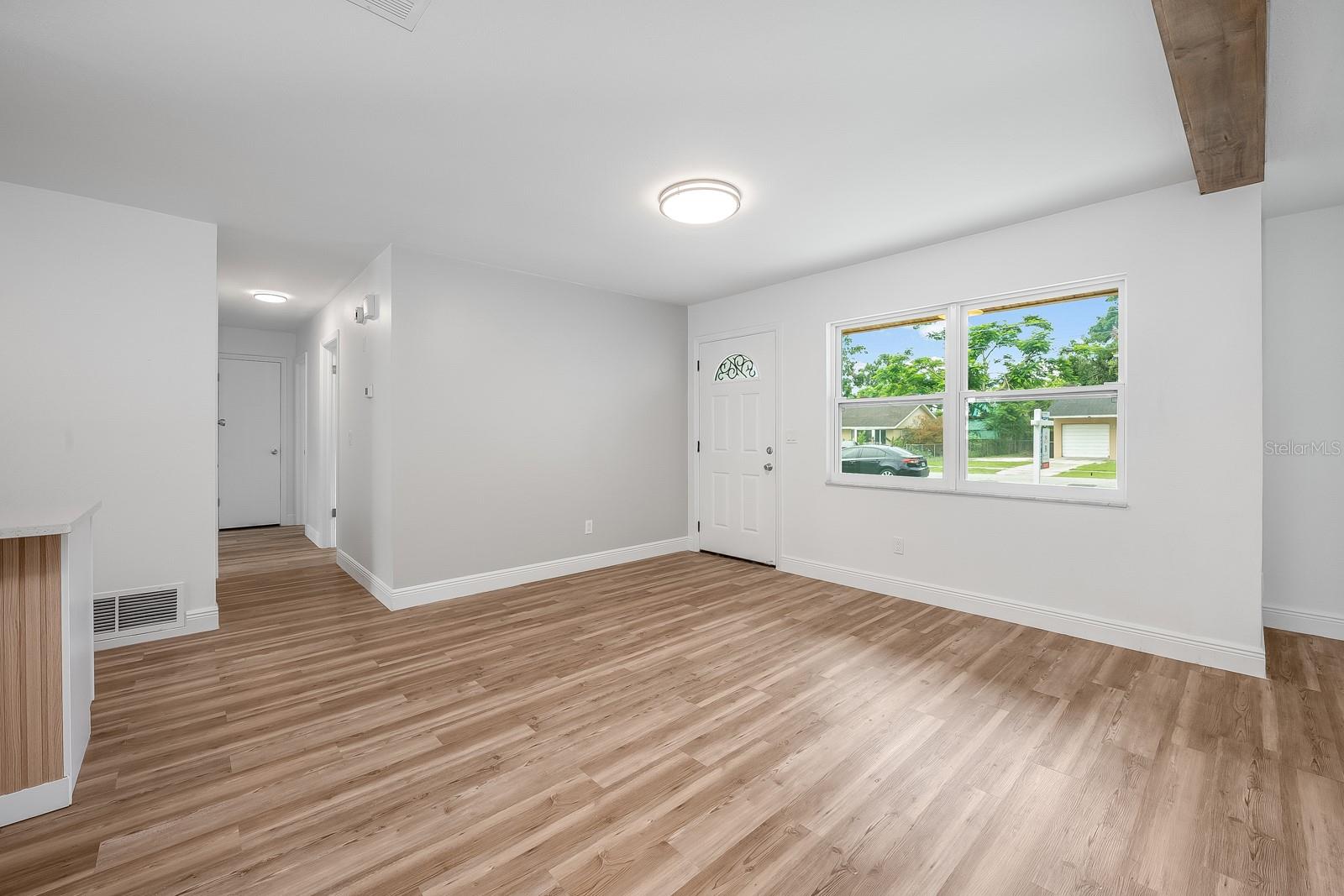 Image 33 of 47 For 109 Magnolia Avenue