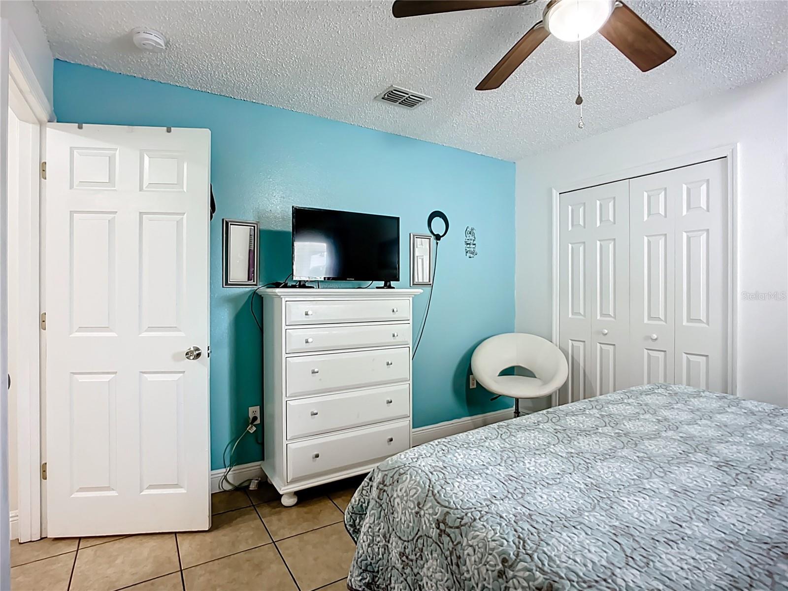 Image 20 of 37 For 12713 Kings Lake Drive