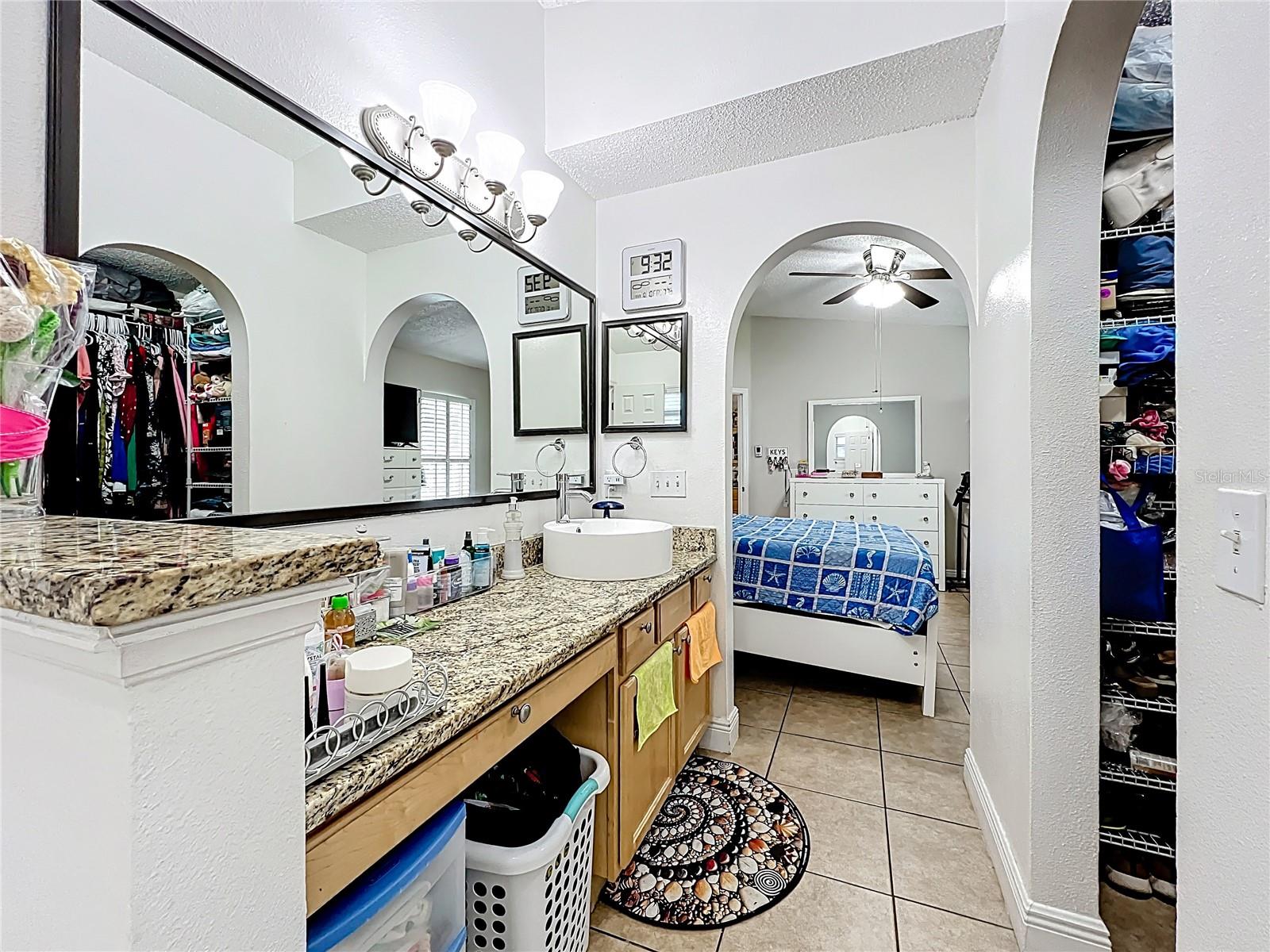 Image 25 of 37 For 12713 Kings Lake Drive