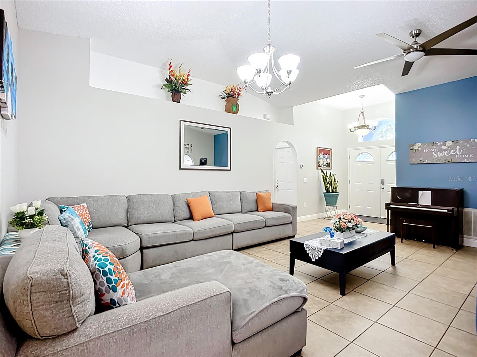 Image 8 of 37 For 12713 Kings Lake Drive