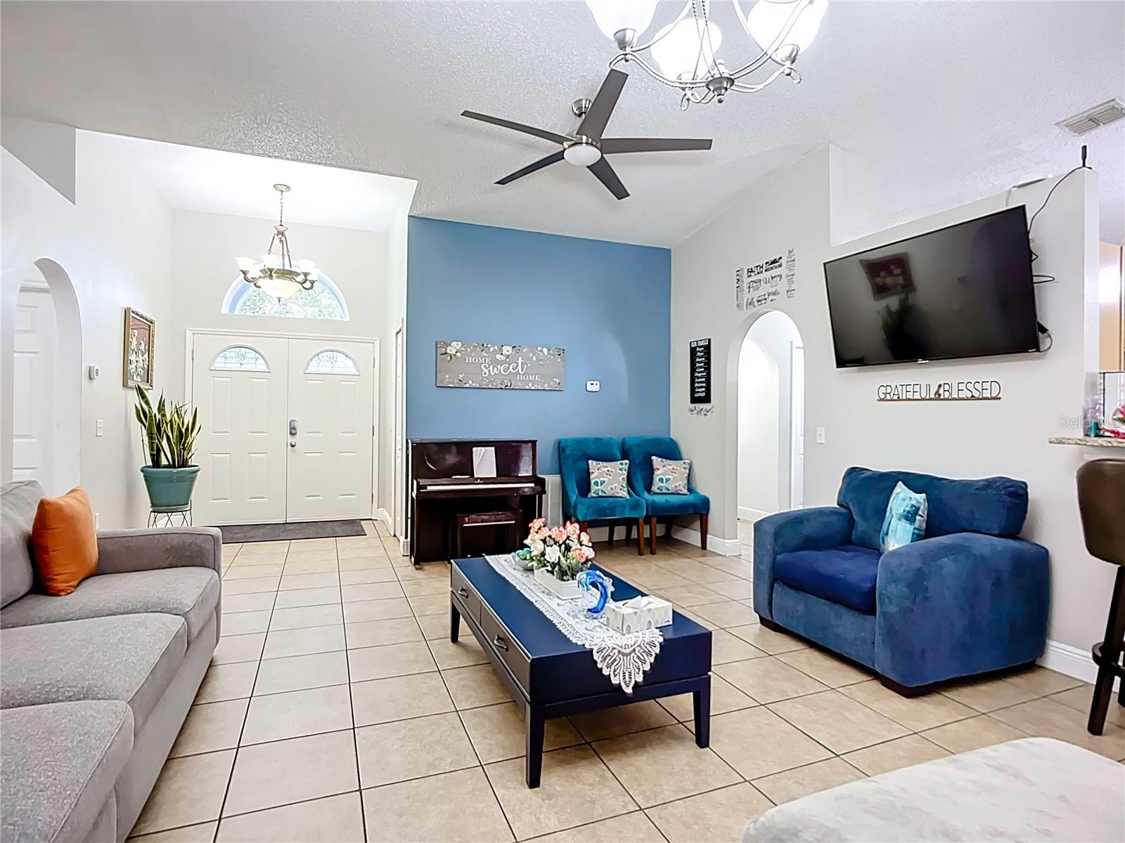 Image 9 of 37 For 12713 Kings Lake Drive