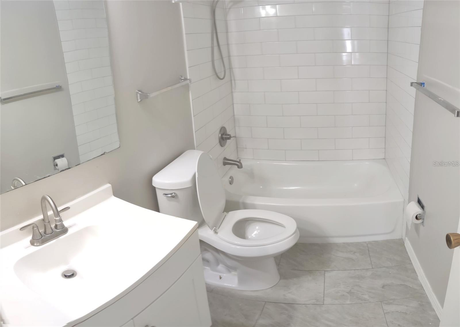 Image 16 of 23 For 2472 Enterprise Road 6