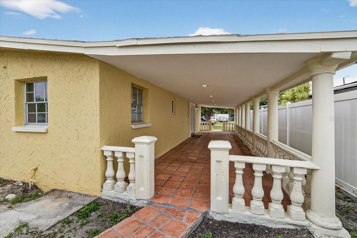 Listing photo id 43 for 4515 North Street