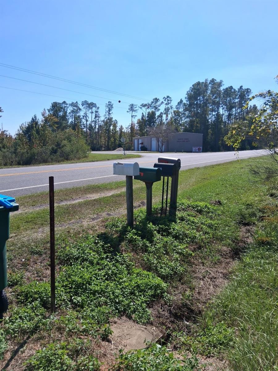 Image 15 of 34 For 6914 State Road 71 S