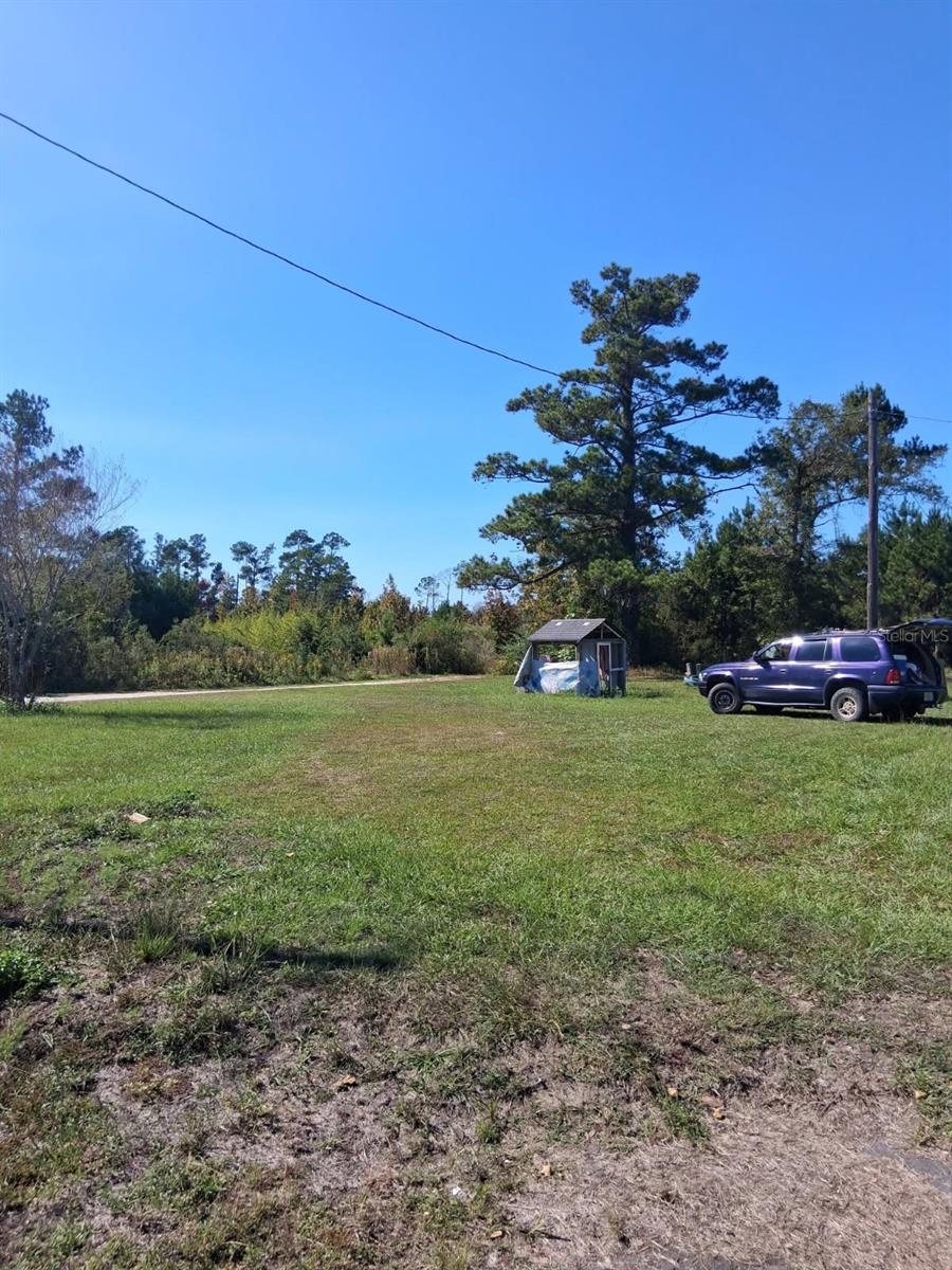 Image 19 of 34 For 6914 State Road 71 S