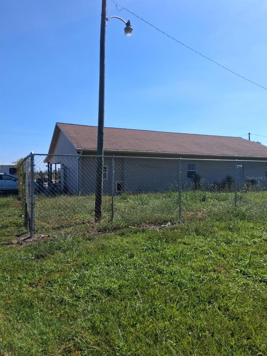 Image 6 of 34 For 6914 State Road 71 S