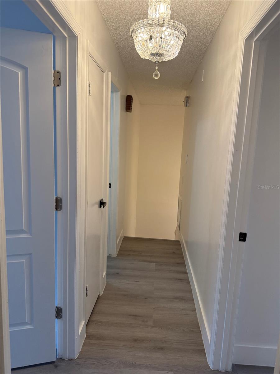 Image 17 of 24 For 17840 Morninghigh Drive