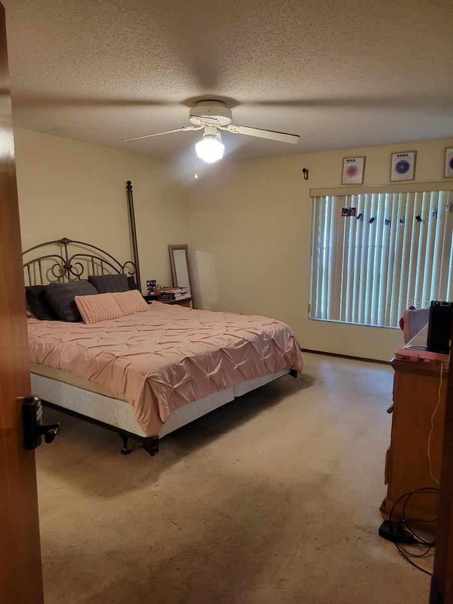 Image 16 of 29 For 3895 Biscayne Drive