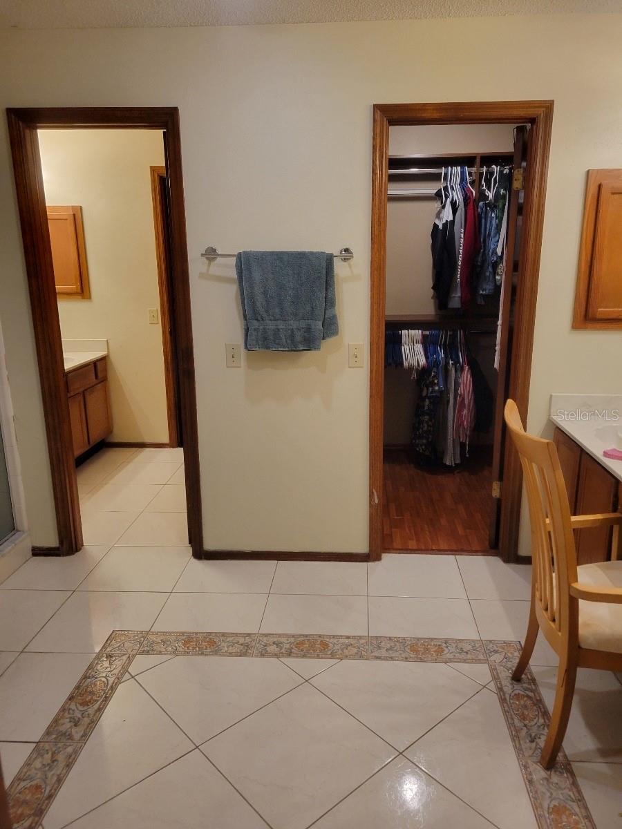 Image 19 of 29 For 3895 Biscayne Drive