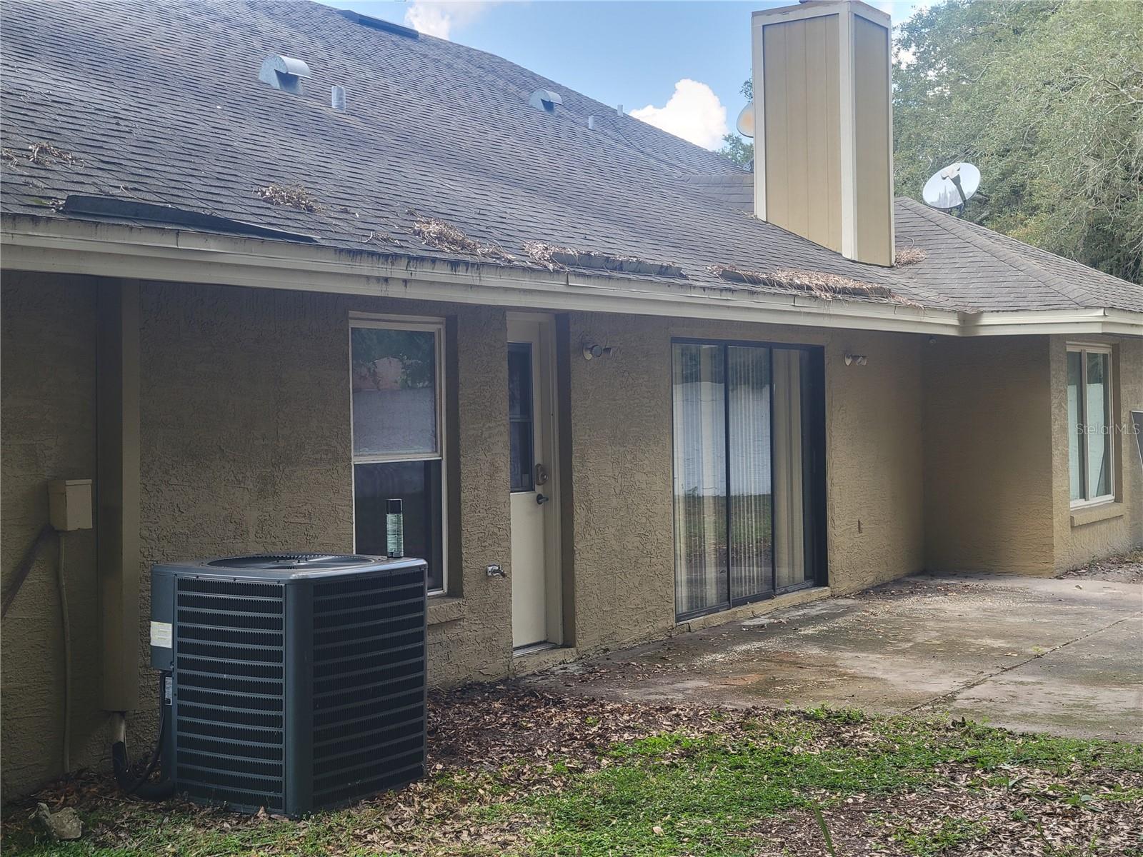 Image 3 of 29 For 3895 Biscayne Drive