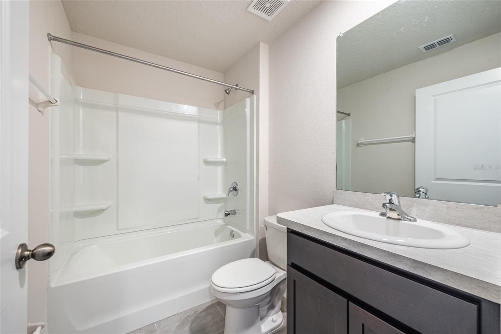 Image 15 of 67 For 10239 Charlotte Drive