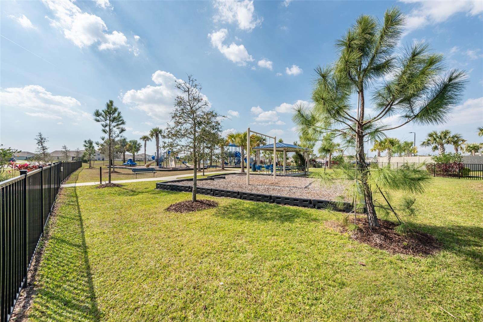 Image 56 of 67 For 10239 Charlotte Drive