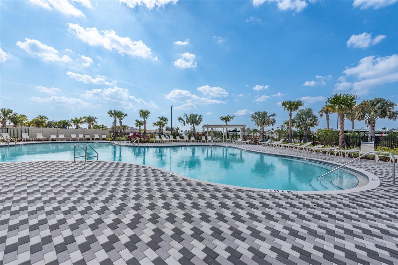 Image 64 of 67 For 10239 Charlotte Drive