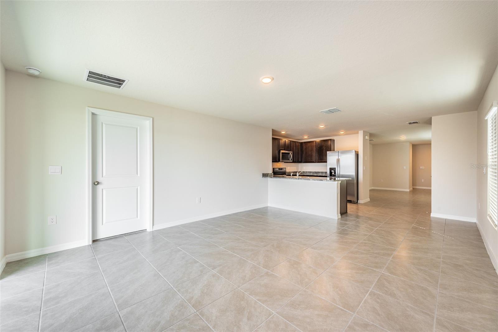 Image 7 of 67 For 10239 Charlotte Drive