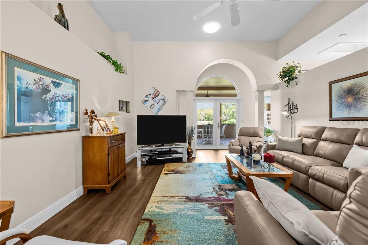 Image 33 of 50 For 4379 Sawgrass Drive