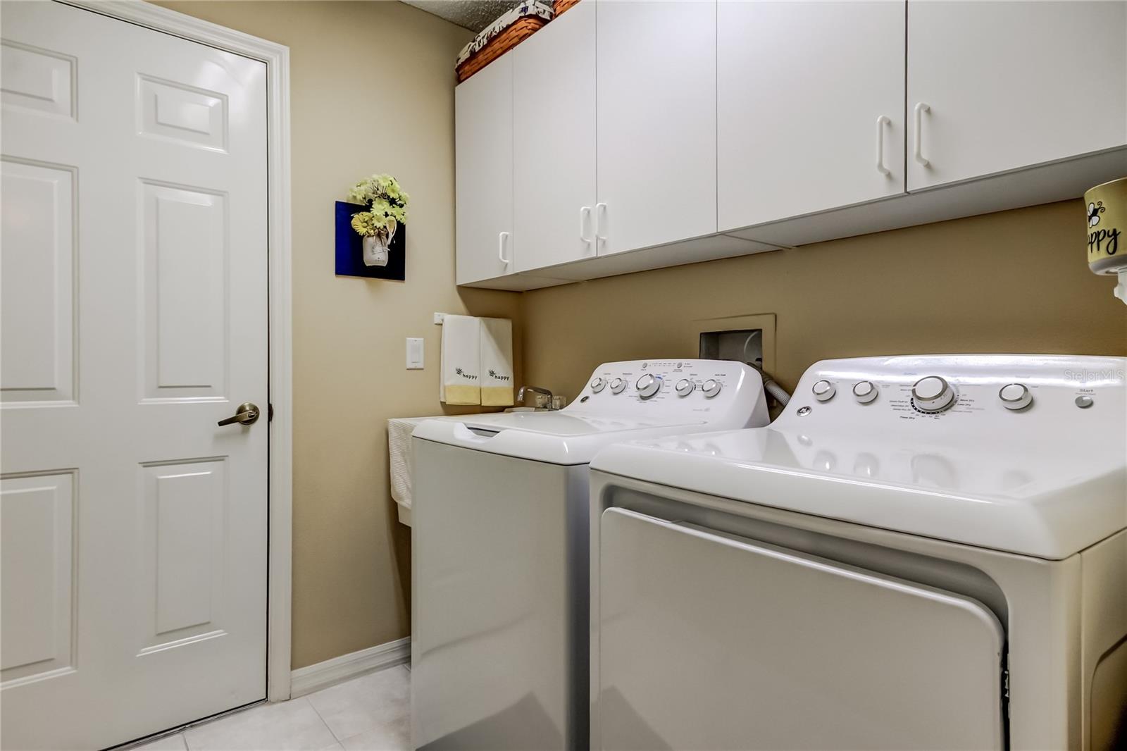 Image 27 of 72 For 1610 Cortleigh Drive