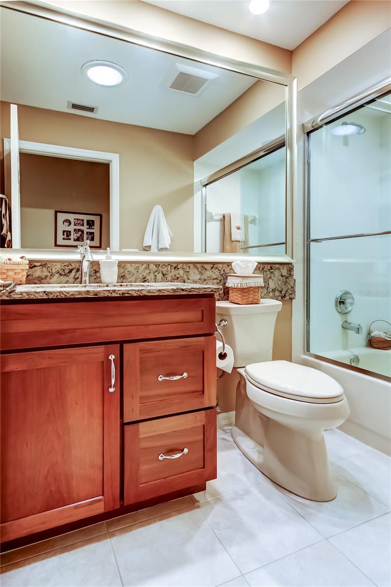 Image 33 of 72 For 1610 Cortleigh Drive