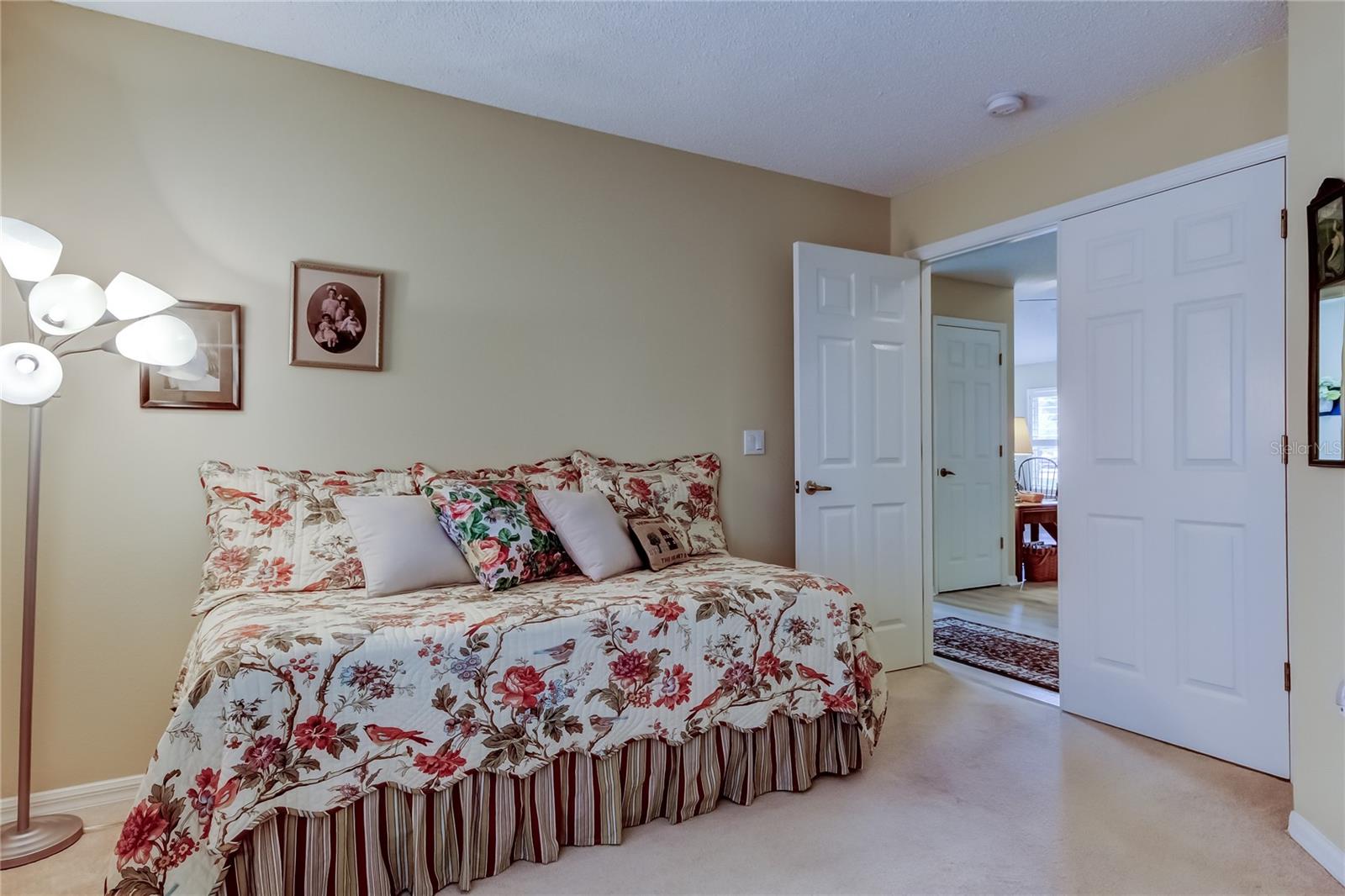 Image 36 of 72 For 1610 Cortleigh Drive