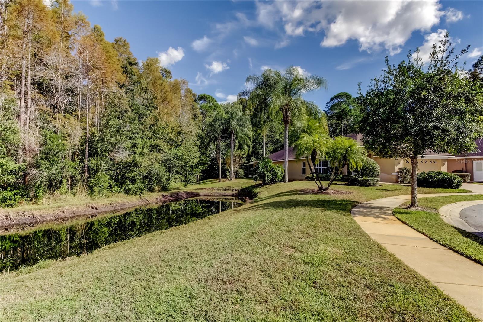 Image 5 of 72 For 1610 Cortleigh Drive