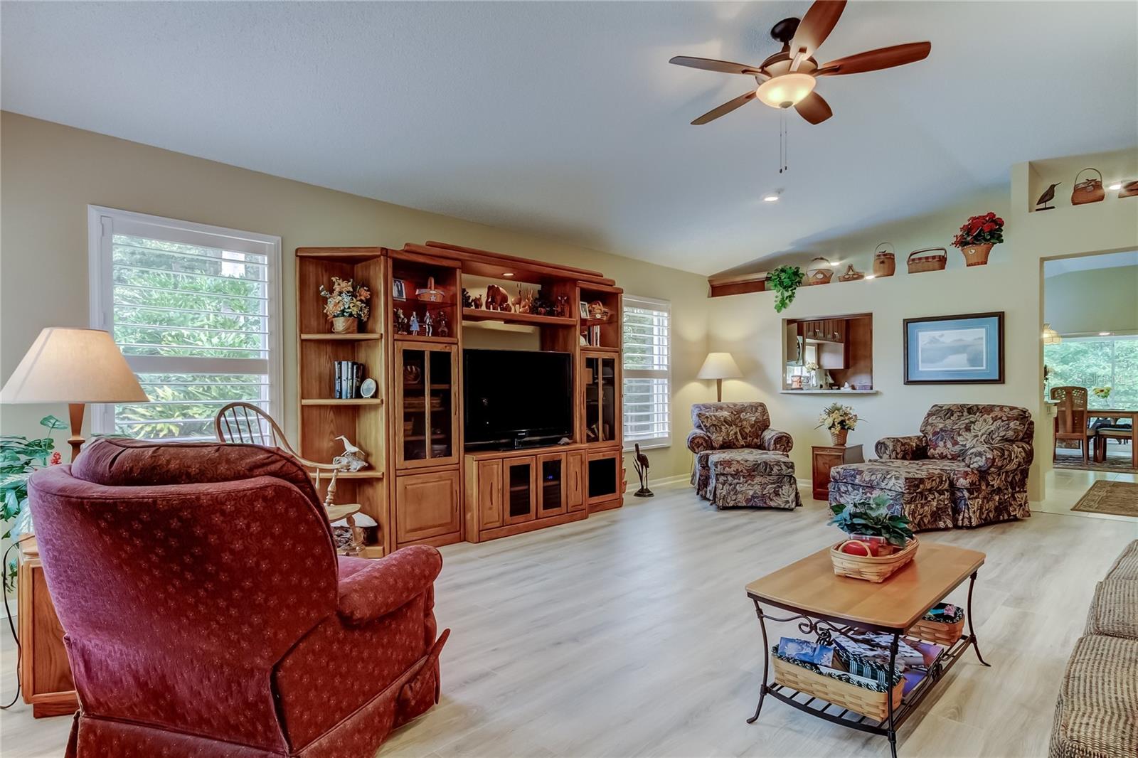 Image 7 of 72 For 1610 Cortleigh Drive