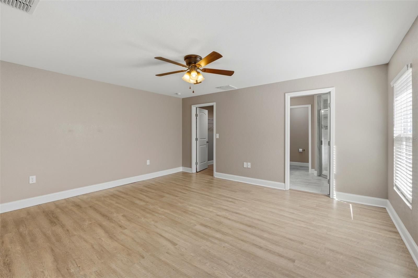 Image 18 of 39 For 4222 Deeson Road