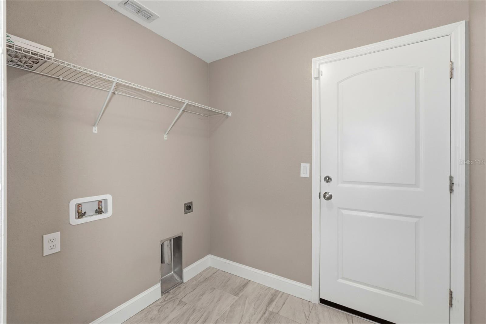 Image 27 of 39 For 4222 Deeson Road