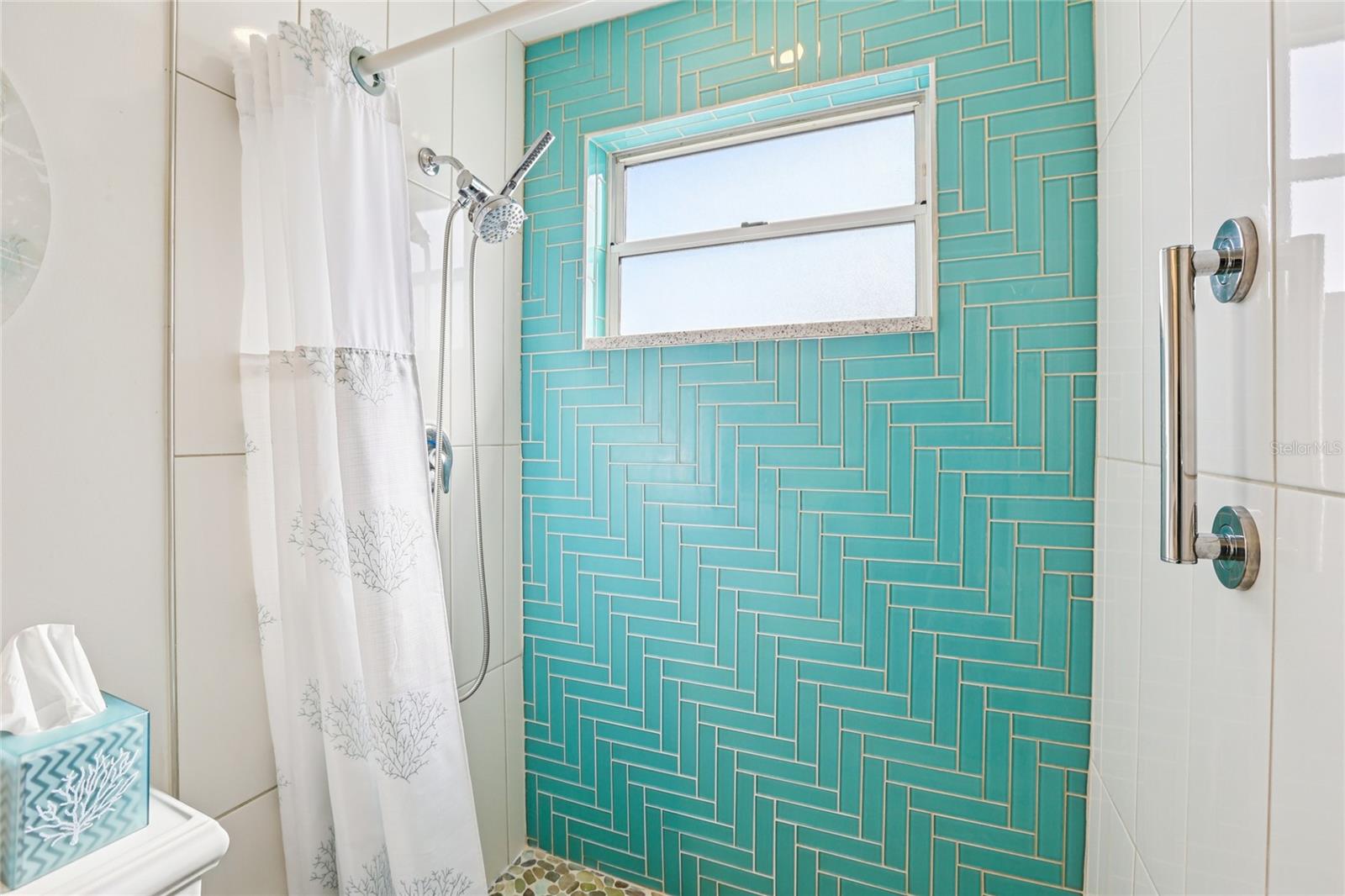 Image 13 of 39 For 2850 59th Street S 501