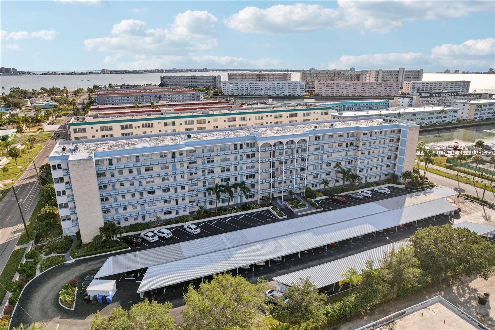 Image 27 of 39 For 2850 59th Street S 501