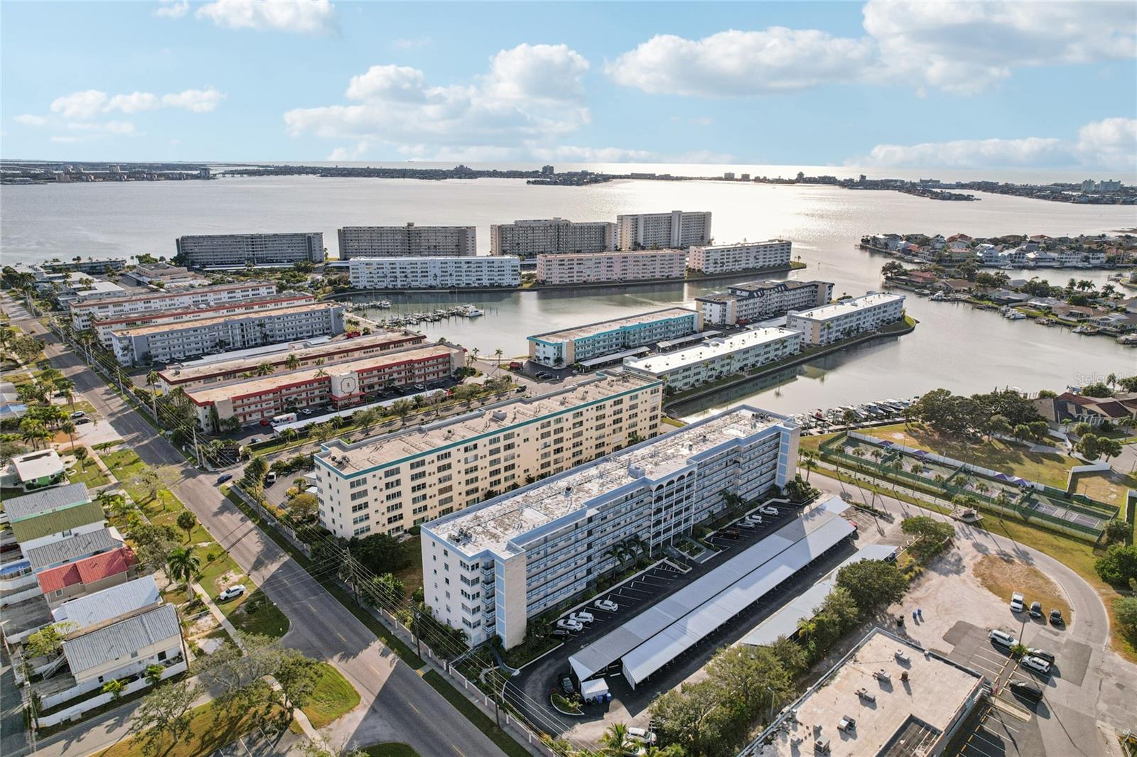 Image 28 of 39 For 2850 59th Street S 501