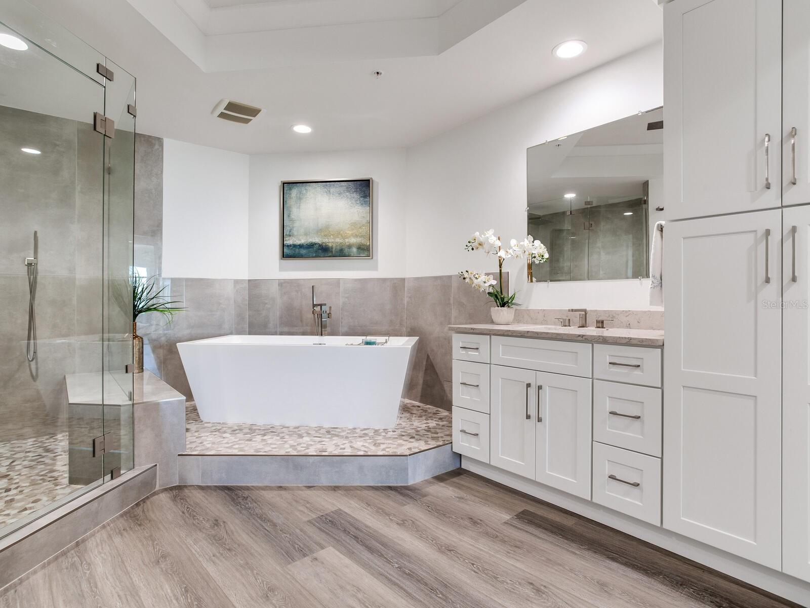 Image 26 of 50 For 15208 Gulf Boulevard 408